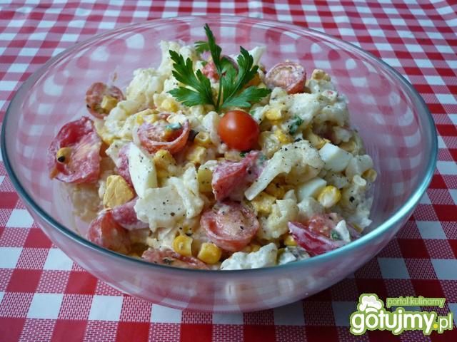 Sałatka z kalafiora  Sałatka z kalafiora