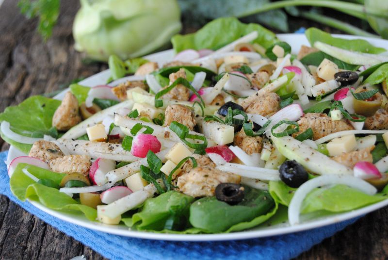 Sałatka z kalarepką Sałatka z kalarepką