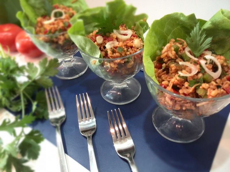 Sałatka z kaszy bulgur Sałatka z kaszy bulgur