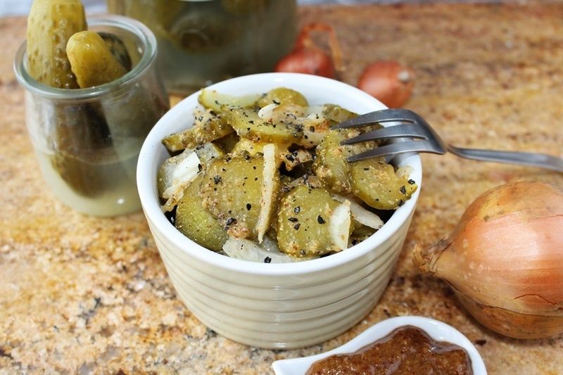 Sałatka z kiszonych ogórków z musztardą -do obiadu