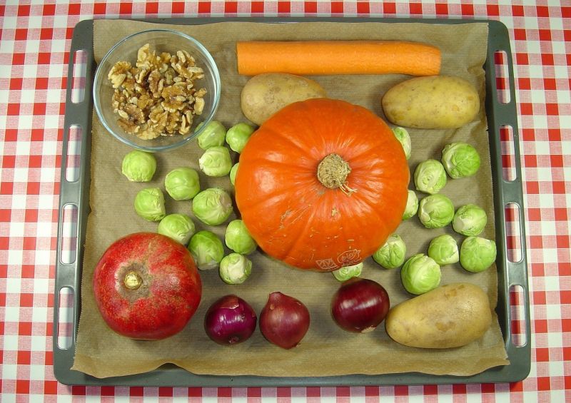 Sałatka z kolorowych, pieczonych warzyw