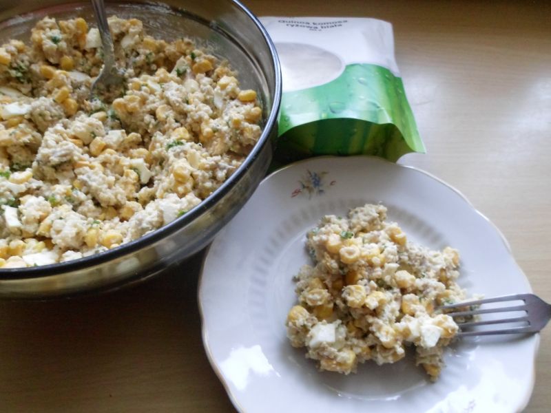 Sałatka z komosą ryżową Sałatka z komosą ryżową