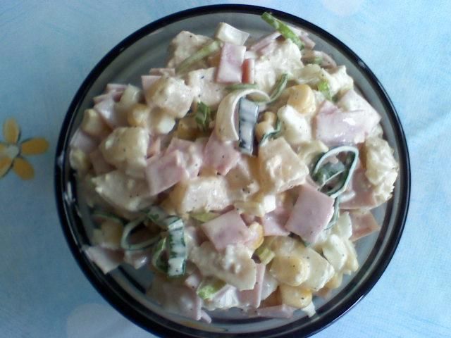 Sałatka z kurczaczkiem