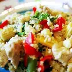 Salatka z kurczaka i kaszy couscous Salatka z kurczaka i kaszy couscous