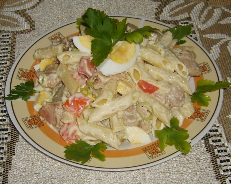 Sałatka z kurczakiem