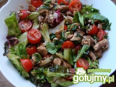 Sałatka z kurczakiem 45 Sałatka z kurczakiem 45