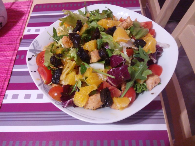 Sałatka z kurczakiem dietetyczna