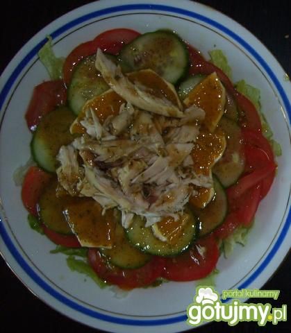 Sałatka z kurczakiem i pomarańczą
