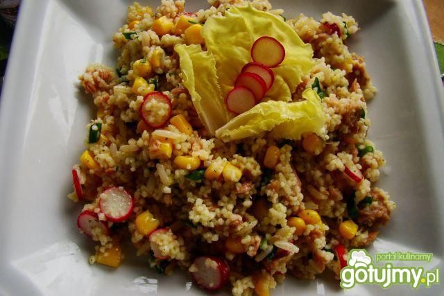 Sałatka z kuskusa i rzodkiewki 