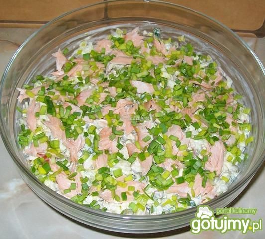 Sałatka z łososiem i pekinką Sałatka z łososiem i pekinką