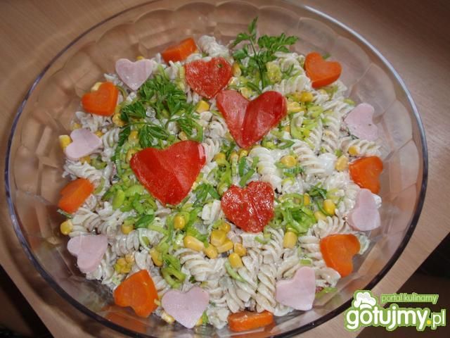 sałatka z makaronem wg gosia56