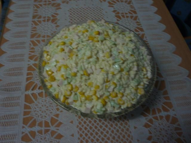 Sałatka z makaronu -ryż