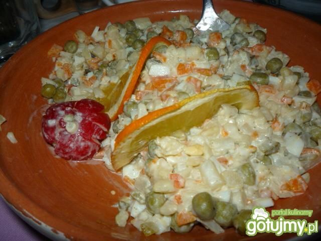 Sałatka z marchewką i jajkiem