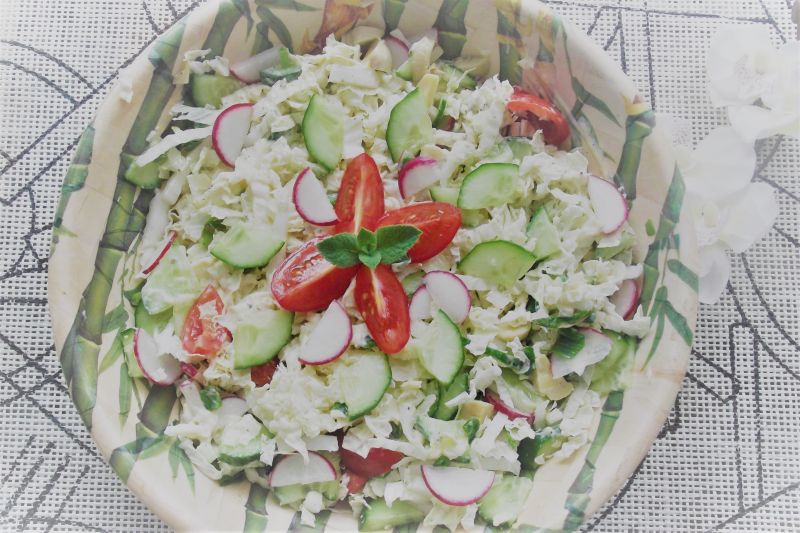 Sałatka z marynowanymi pieczarkami