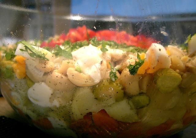 Salatka z matjasow z ziemniakami