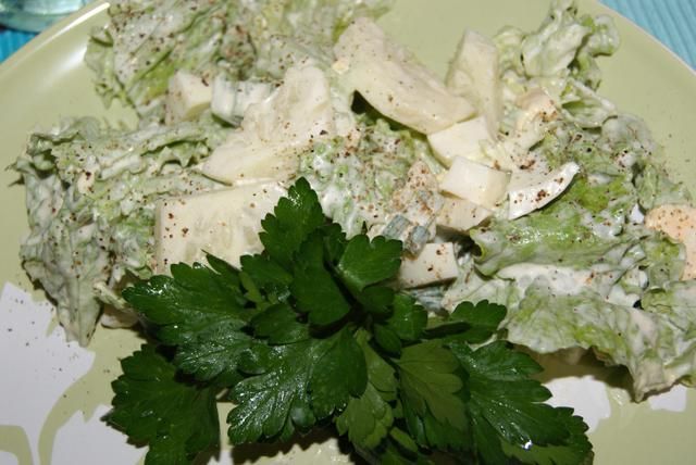 Sałatka z ogórkiem i jajkiem