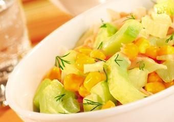 Sałatka z ogórków i kukurydzy Sałatka z ogórków i kukurydzy