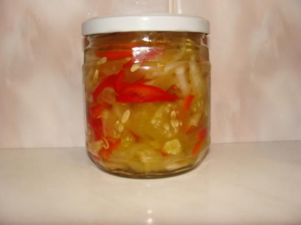 Sałatka z ogórków i papryki