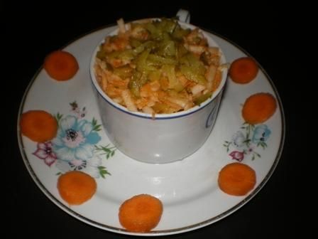 Sałatka z ogórków kiszonych