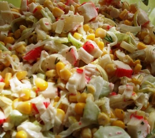 Salatka z paluszkami krabowymi I Salatka z paluszkami krabowymi I