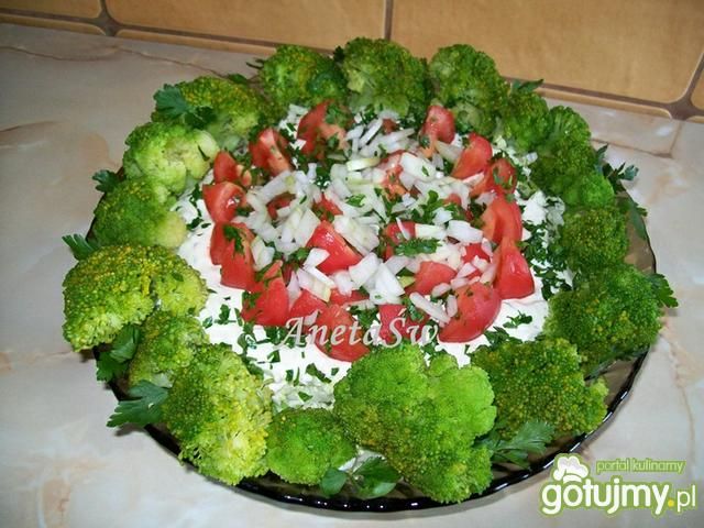 Sałatka z pekinki i brokuła