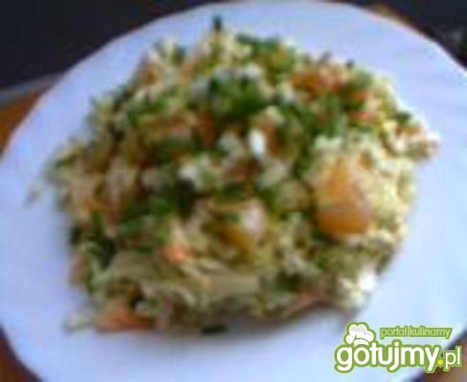 Sałatka z pekinki i mandarynek Sałatka z pekinki i mandarynek