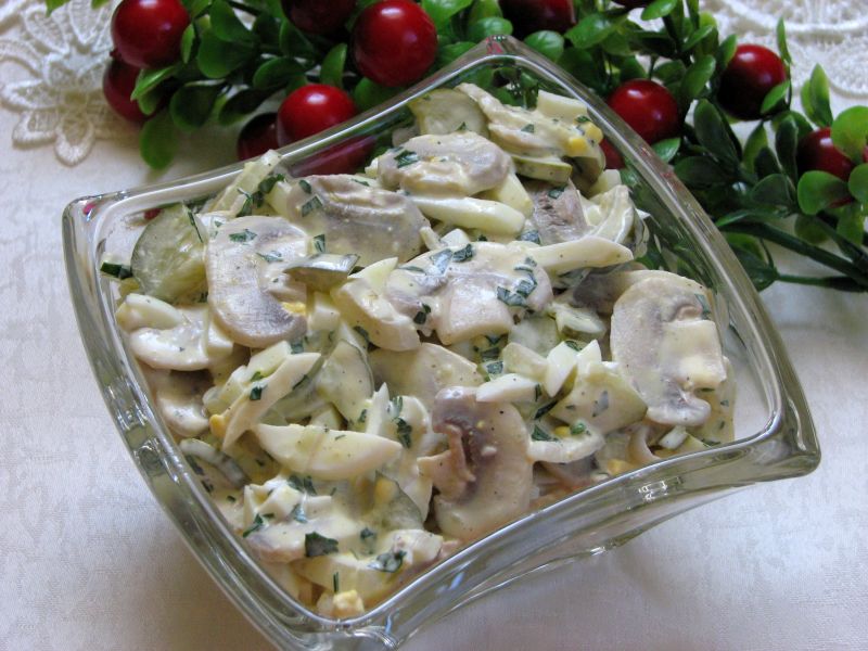 Sałatka z pieczarek