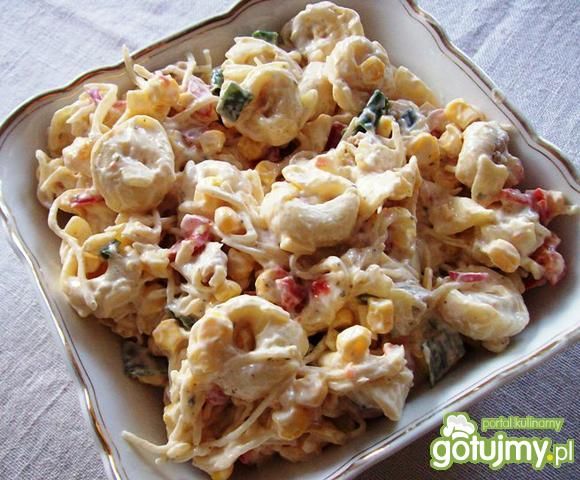 Sałatka z pierożkami tortellini 2 Sałatka z pierożkami tortellini 2