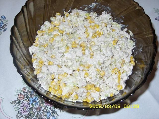 Sałatka z piersi kurczaka Sałatka z piersi kurczaka