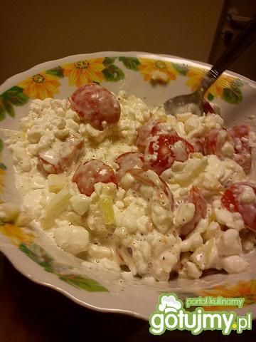 Sałatka z pomidorkami cherry