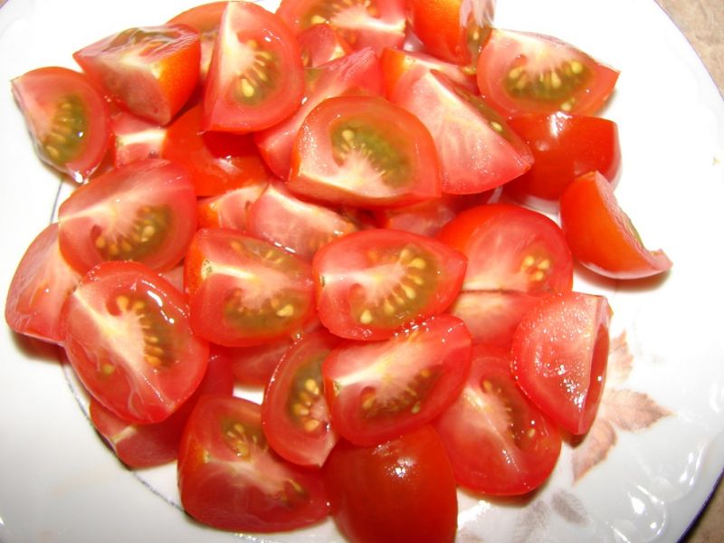 Sałatka z pomidorkami i fetą