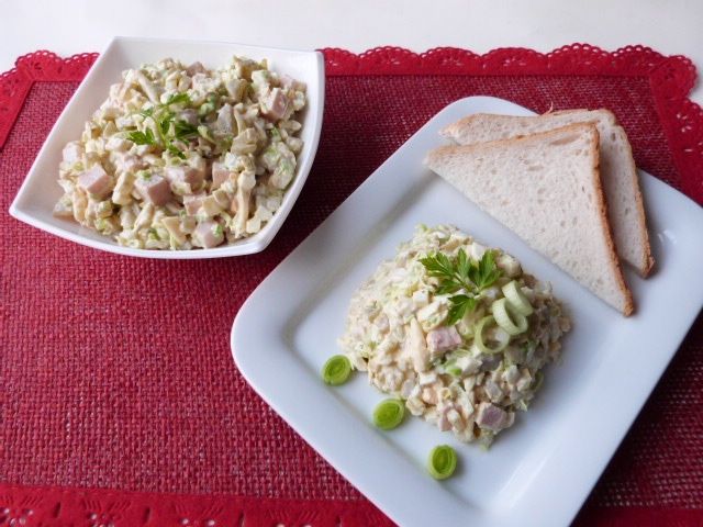 Sałatka z pora z szynką Sałatka z pora z szynką