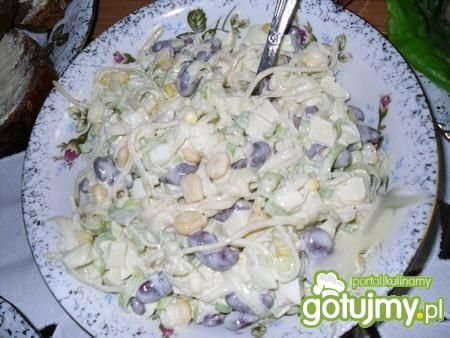 Sałatka z porami w roli głównej