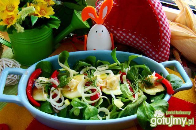 Sałatka z roszponki z sosem miodowym  Sałatka z roszponki z sosem miodowym