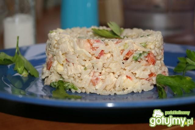 Sałatka z ryżem i warzywami Sałatka z ryżem i warzywami