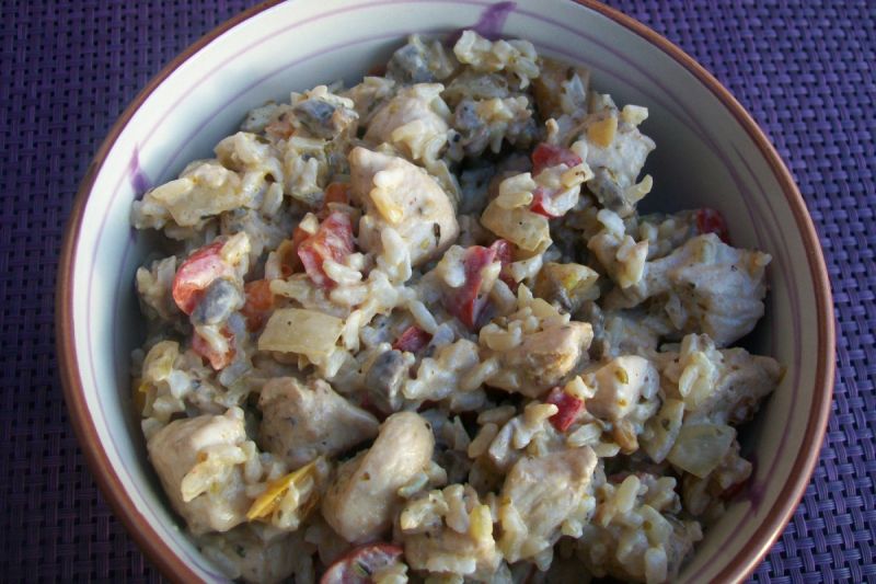 Sałatka z ryżem na ciepło