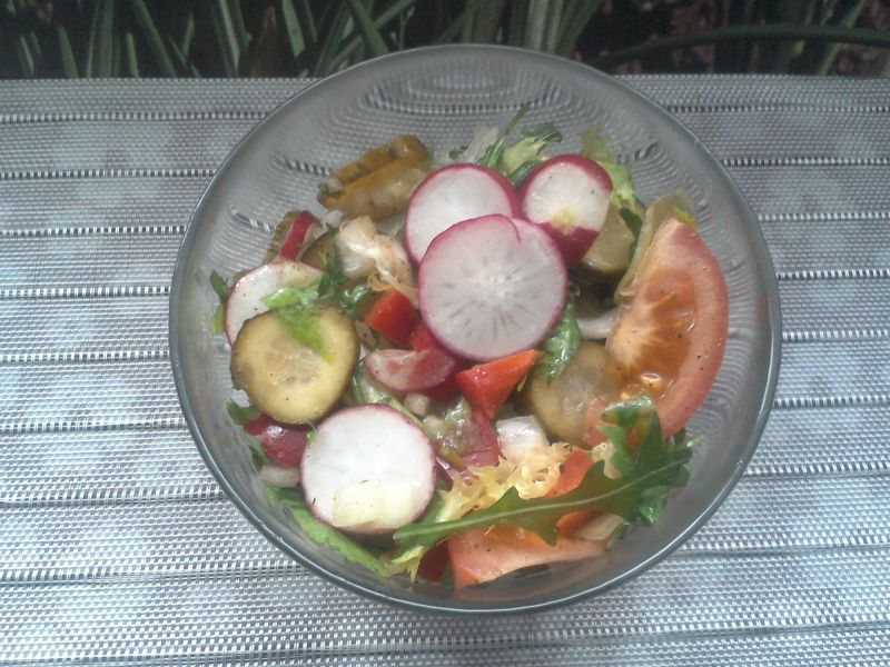 Sałatka z rzodkiewką