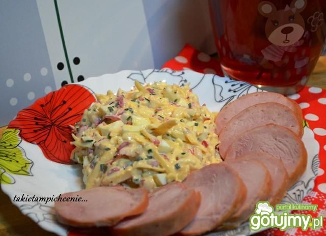 Sałatka z rzodkiewki i sera