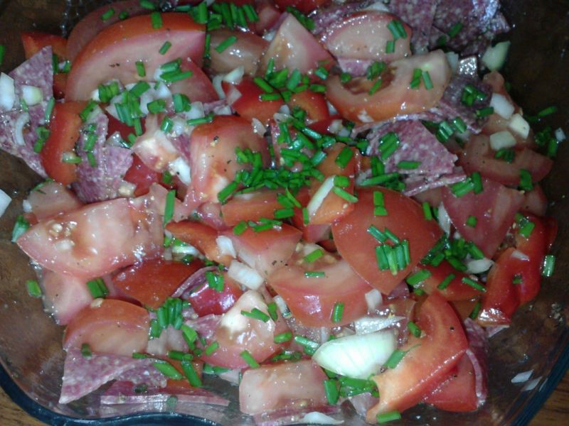 Sałatka z salami Zub3r'a Sałatka z salami Zub3r'a