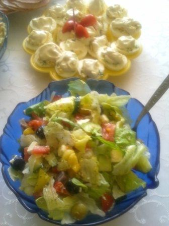 Sałatka z sałaty lodowej. 