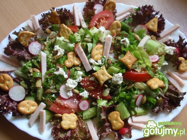 Sałatka z sałaty masłowej