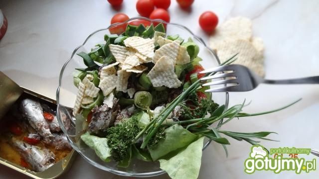 Sałatka z sardynkami Sałatka z sardynkami