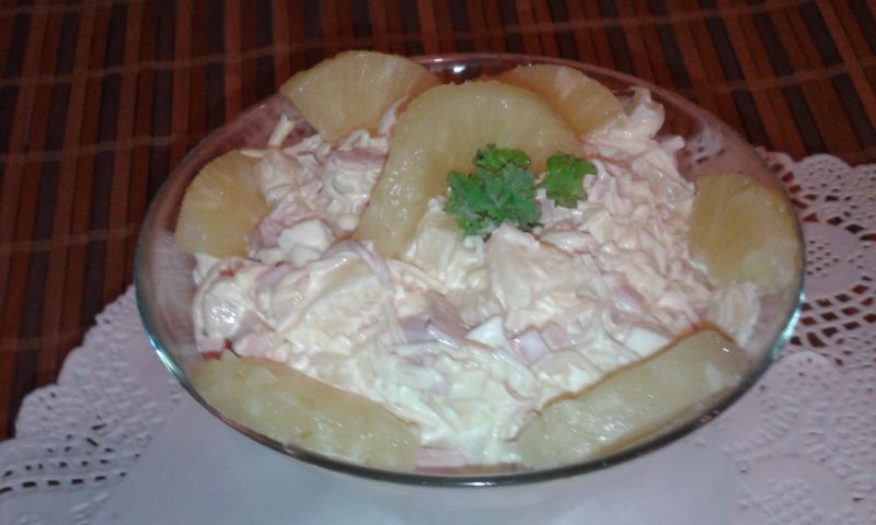 Sałatka z selera konserwowego . Sałatka z selera konserwowego .