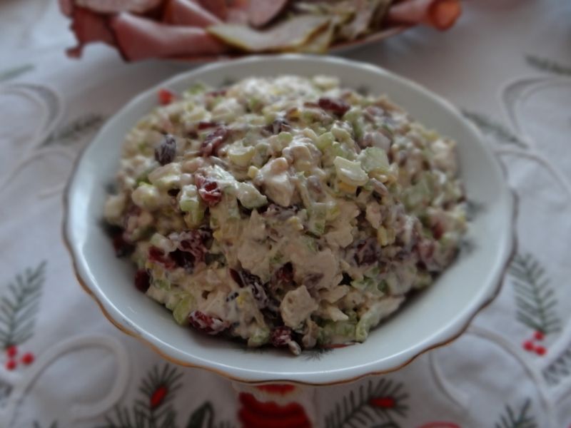 Sałatka z selera naciowego