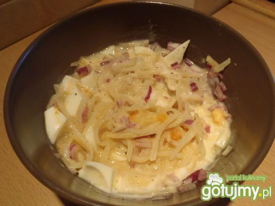 Sałatka z selerem i jajkiem Sałatka z selerem i jajkiem