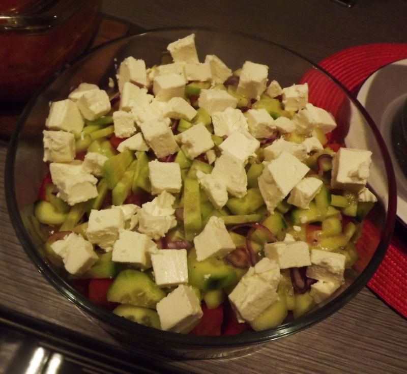 Sałatka z serem feta Sałatka z serem feta