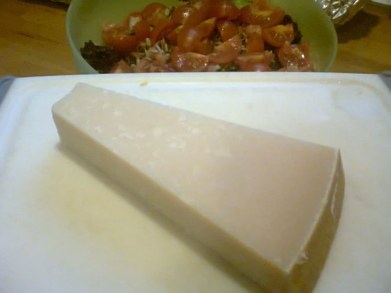 Sałatka z serem Grano Padana 