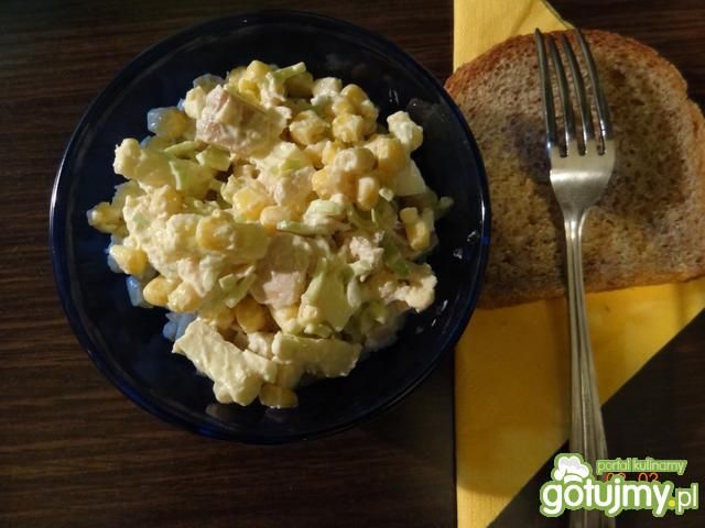 Sałatka z serem pleśniowym 3