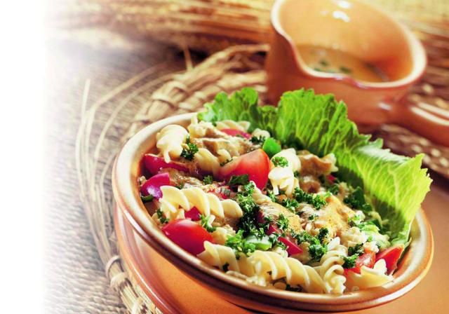 Sałatka z serem Turek Camembert Sałatka z serem Turek Camembert