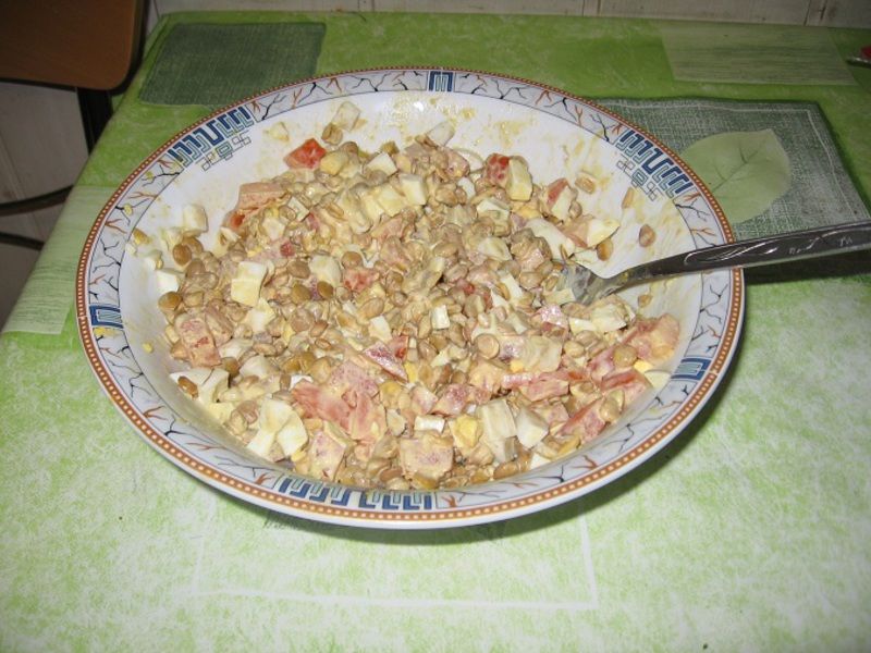 Sałatka z soczewicą i pomidorami Sałatka z soczewicą i pomidorami